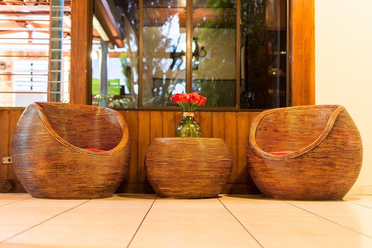 Hotel Meson De Maria Antiguo Cuscatlán 외부 사진