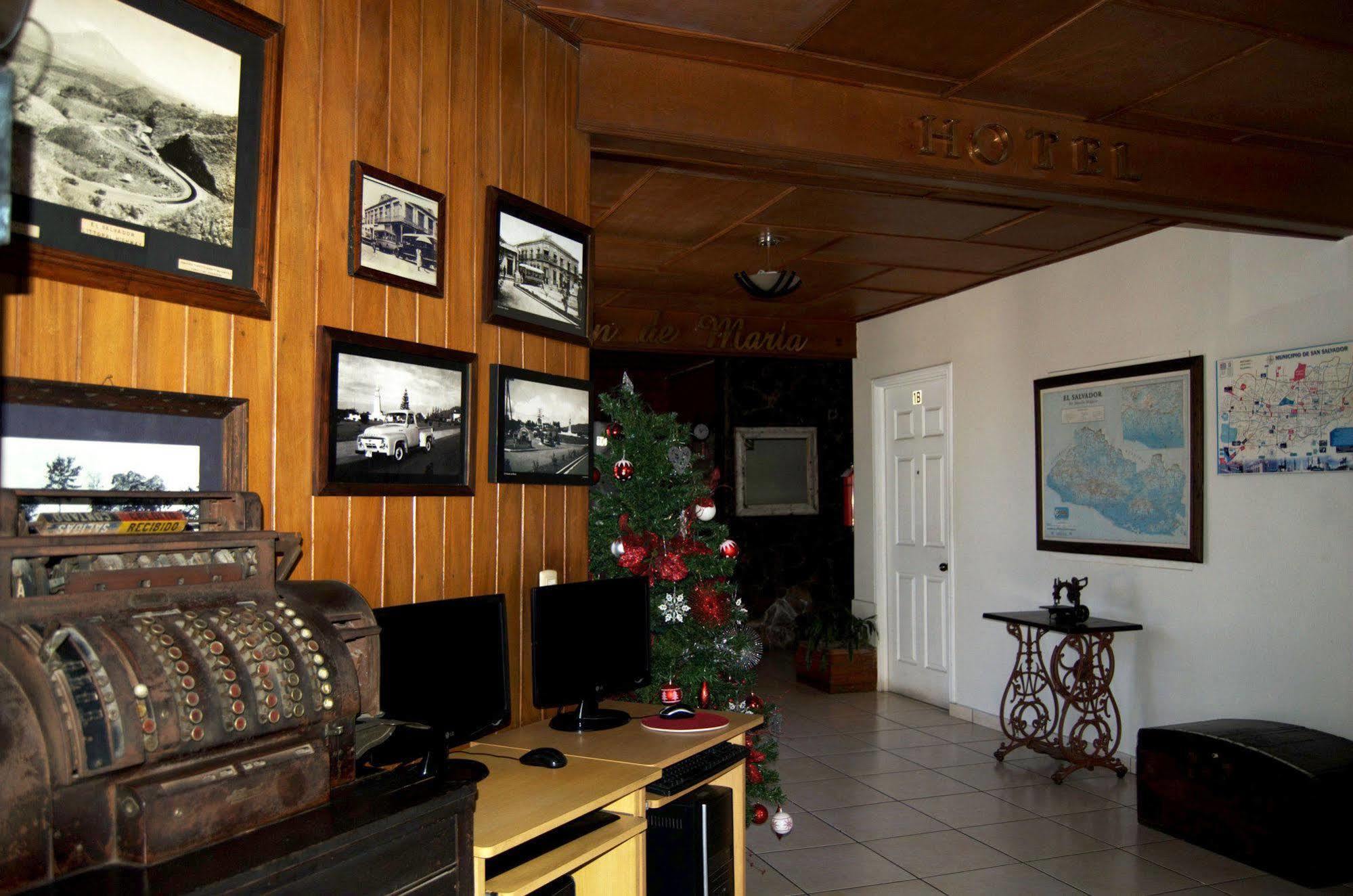 Hotel Meson De Maria Antiguo Cuscatlán 외부 사진