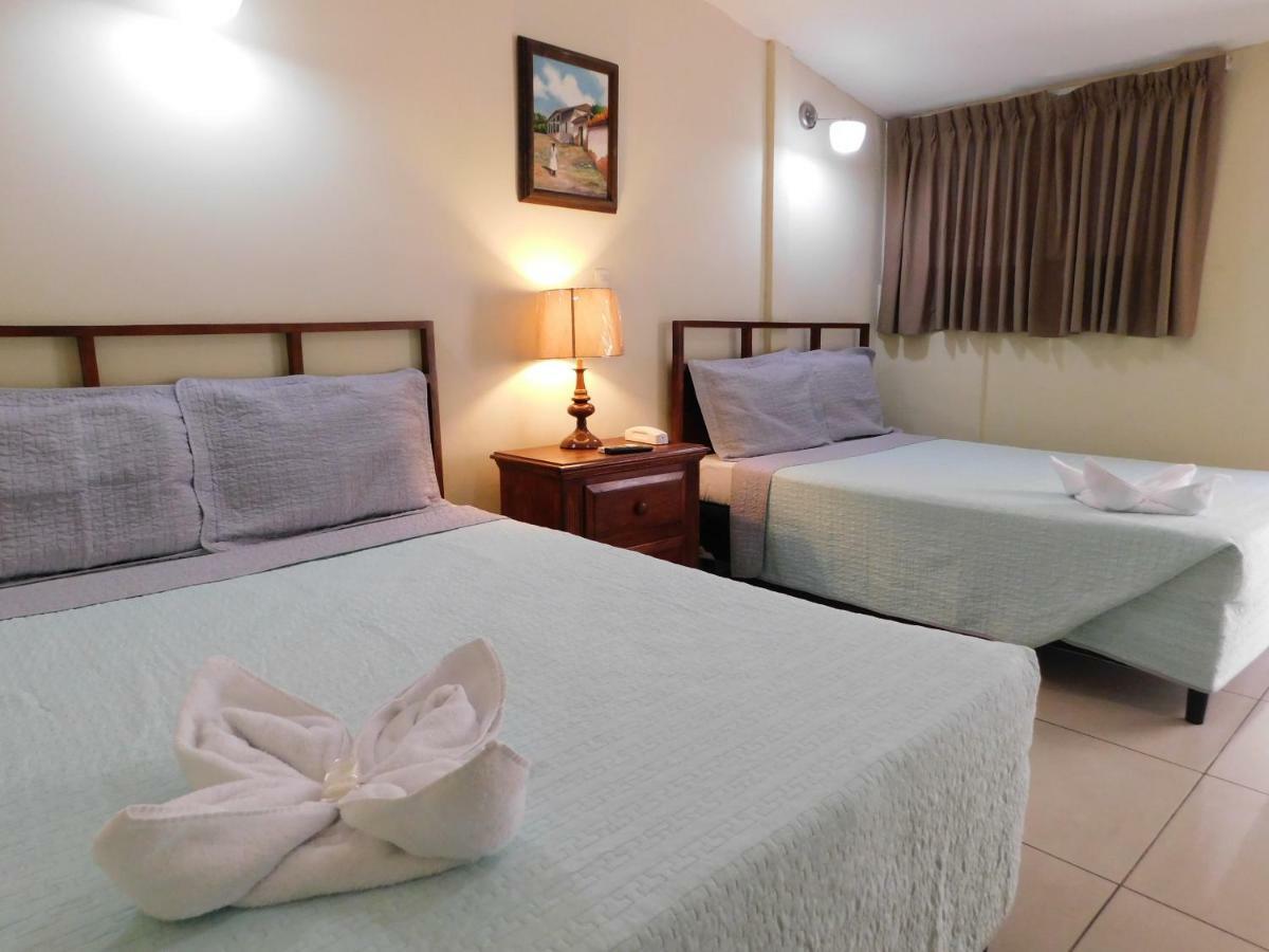 Hotel Meson De Maria Antiguo Cuscatlán 외부 사진